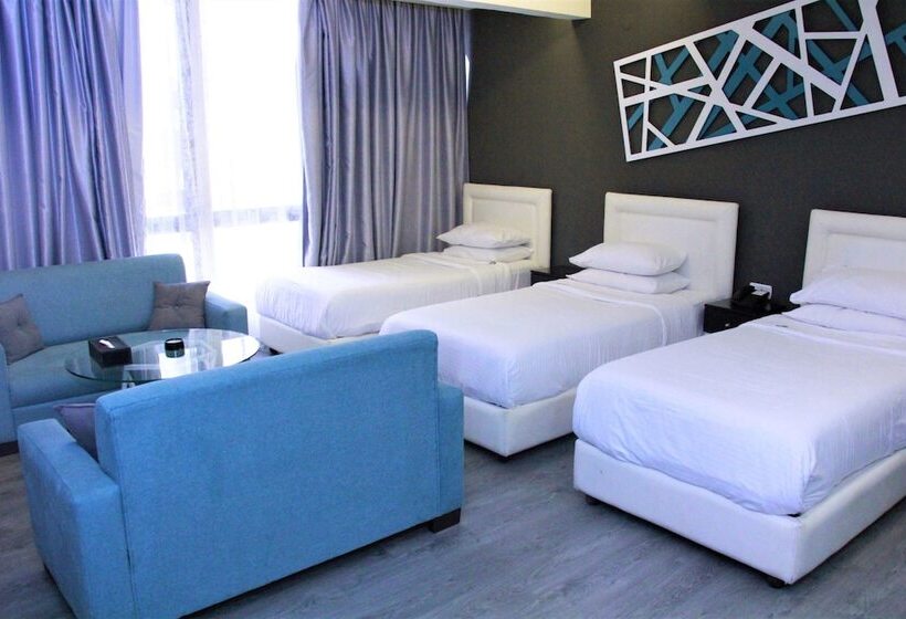 اتاق لوکس سه تخته, Beverly Hotel Beirut