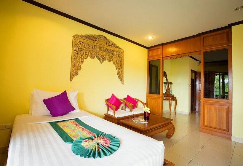 Семейный Номер, Buri Beach Resort