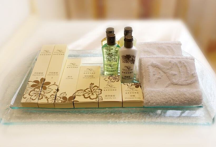 اتاق استاندارد سه نفره, Casa Real Hotel, Macau