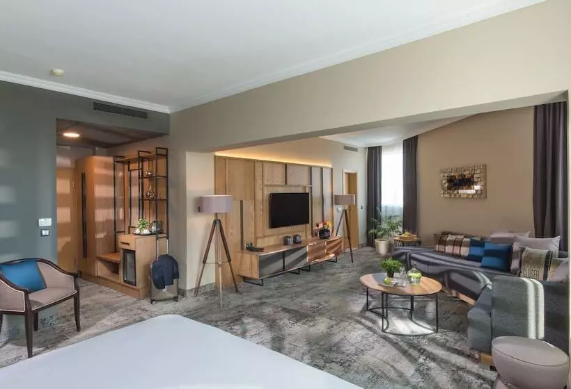 سوییت اجرایی, Expo Hotel Sofia