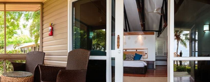 オーシャンビューのスタンダードバンガロー, First Landing Beach Resort & Villas