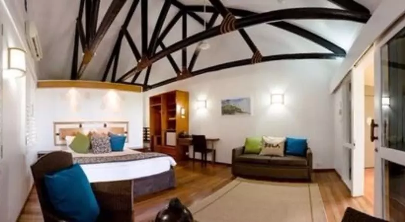 بانگلوی استاندارد با چشم‌انداز دریا, First Landing Beach Resort & Villas
