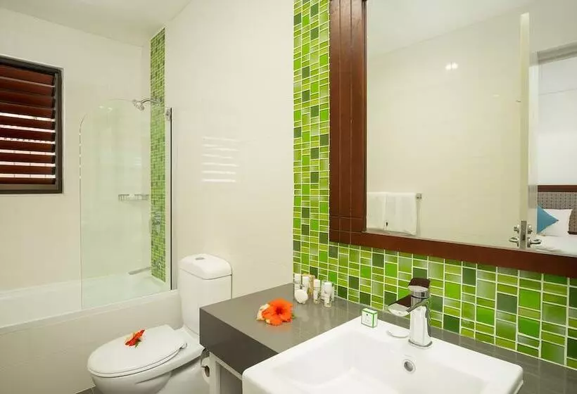 ویلای 1 خوابه با چشم‌انداز باغ, First Landing Beach Resort & Villas