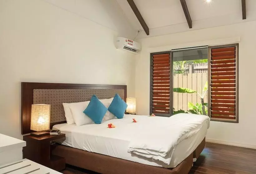 ویلای 1 خوابه با چشم‌انداز باغ, First Landing Beach Resort & Villas