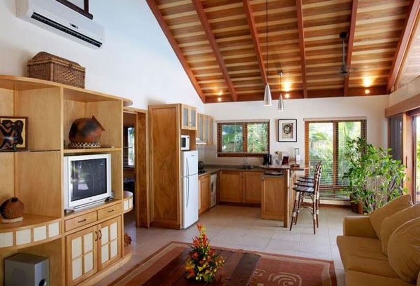 ツーベッドルーム ヴィラ, First Landing Beach Resort & Villas