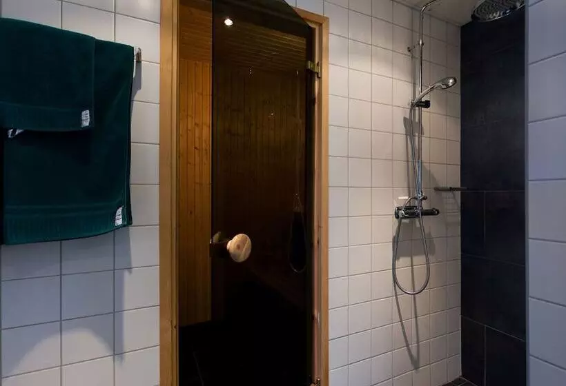 سوییت, örebro