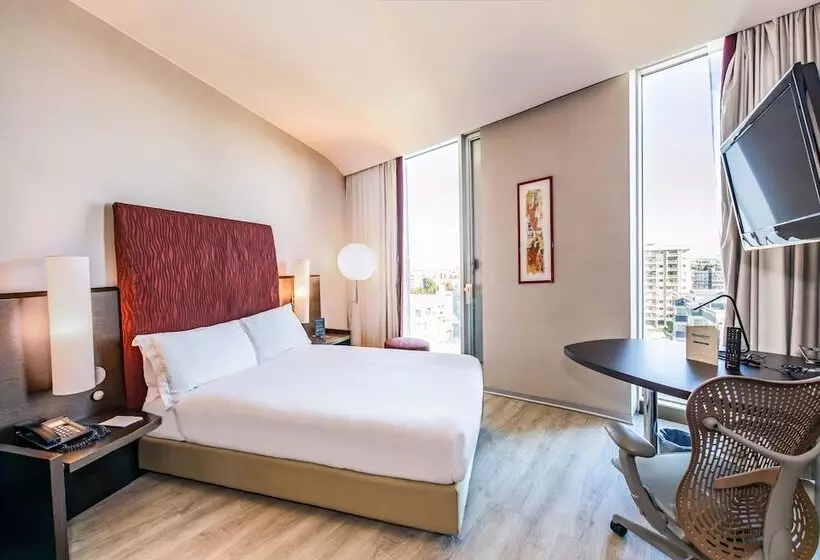 اتاق استاندارد, Hi Hotel Bari