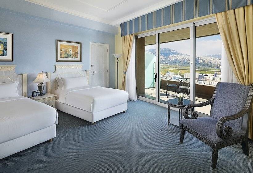 اتاق اجرایی, Al Habtoor Grand