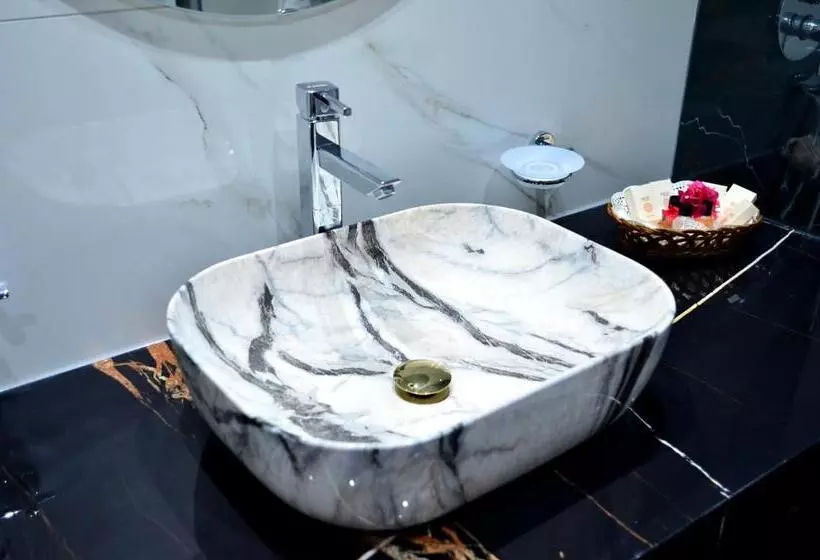 اتاق لوکس چهار تخته, Hôtel Joya Paradise & Spa Djerba