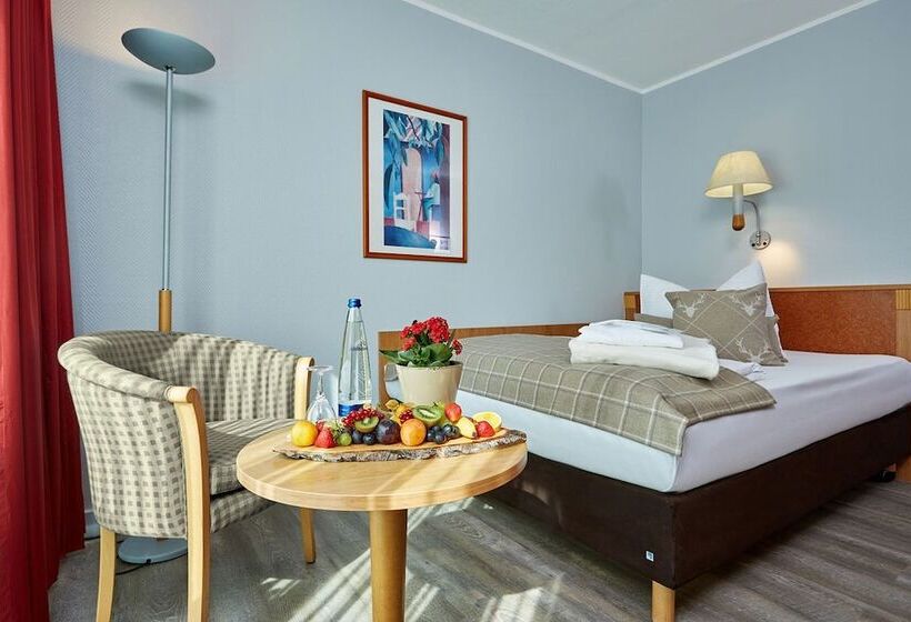 غرفة قياسية, Konigshof