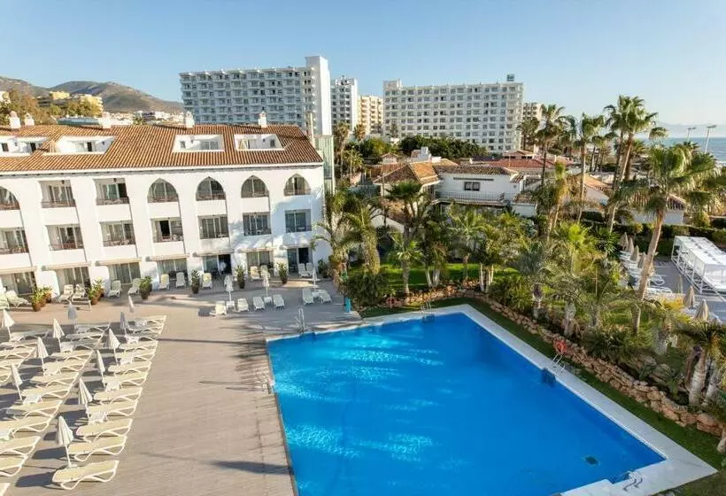 プールの見えるスーペリアルーム, Mac Puerto Marina Benalmádena