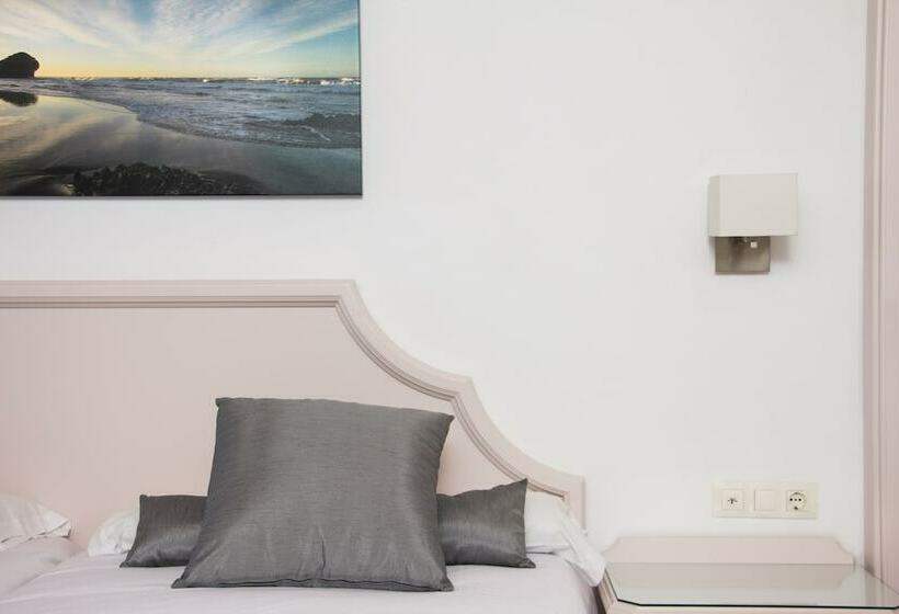 Habitación Estándar Interior, Mac Puerto Marina Benalmádena