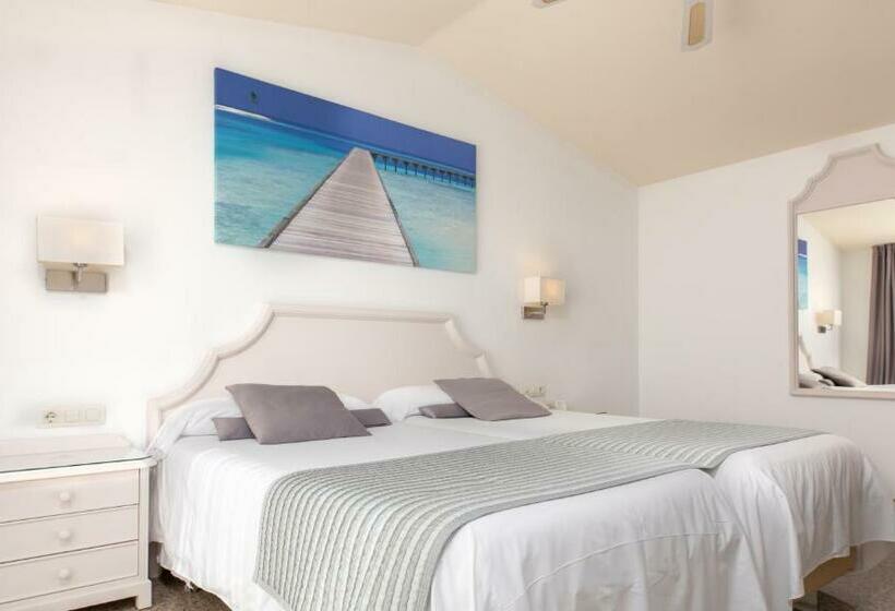 Номер Стандарт, Mac Puerto Marina Benalmádena