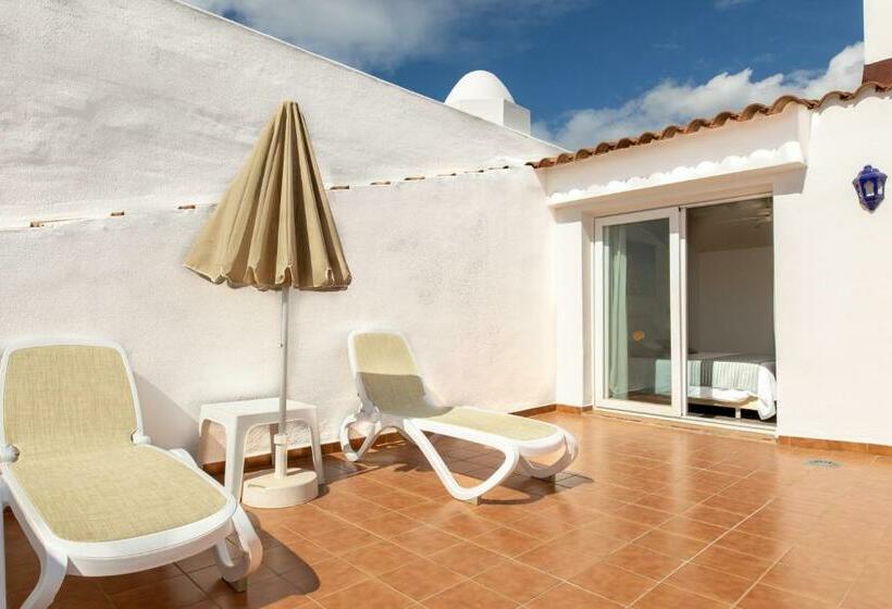 Habitación Estándar con Terraza, Mac Puerto Marina Benalmádena