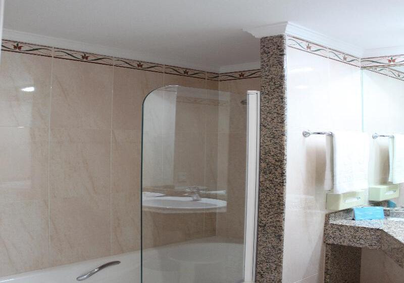 スーペリアールーム, Mac Puerto Marina Benalmádena