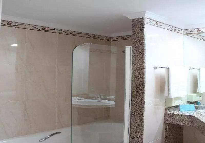 スーペリアールーム, Mac Puerto Marina Benalmádena