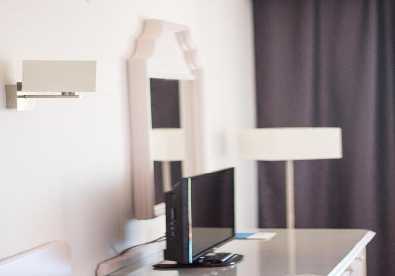 Habitación Superior, Mac Puerto Marina Benalmádena
