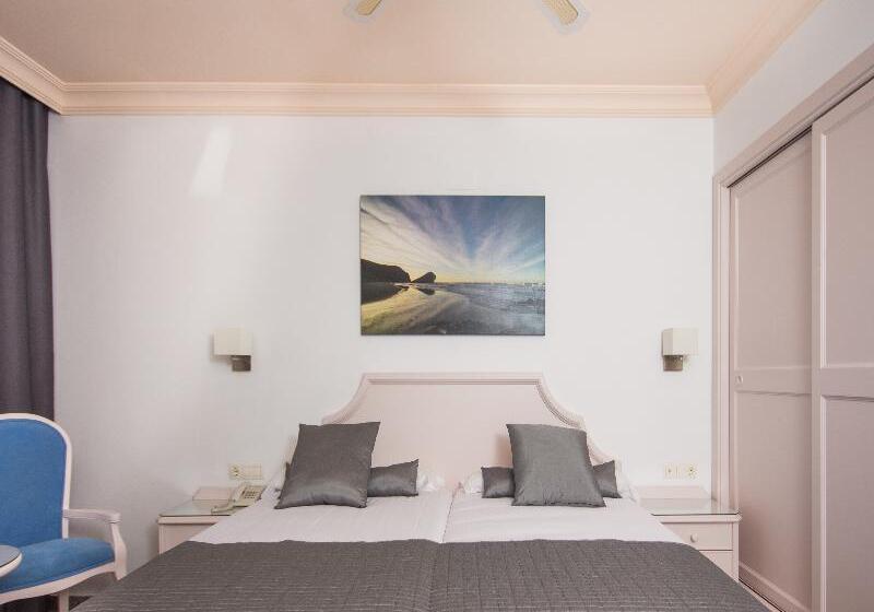 スーペリアールーム, Mac Puerto Marina Benalmádena