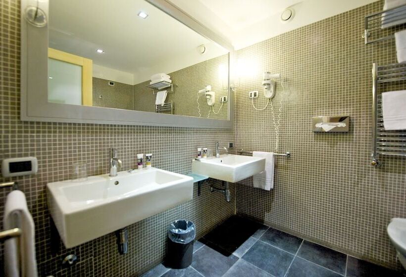 标准间, Mercure Palermo Centro