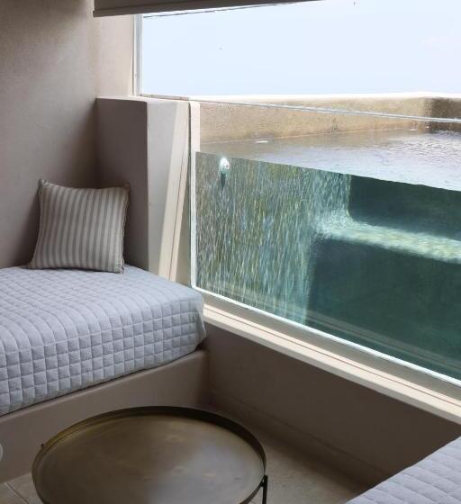 エクゼクティブスイート, Meroviglia Boutique