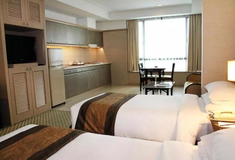 اتاق لوکس, Pacific Regency Hotel Suites