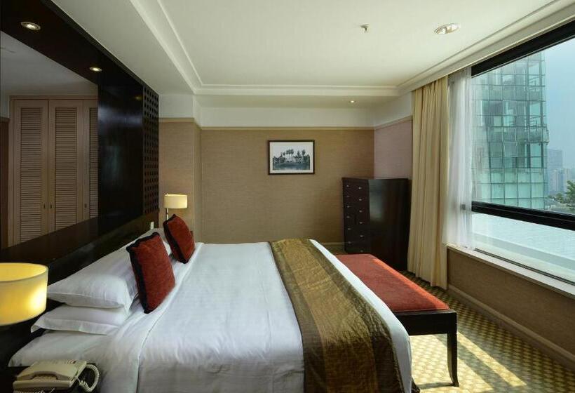 سوئیت اجرایی با تخت کینگ, Pacific Regency Hotel Suites