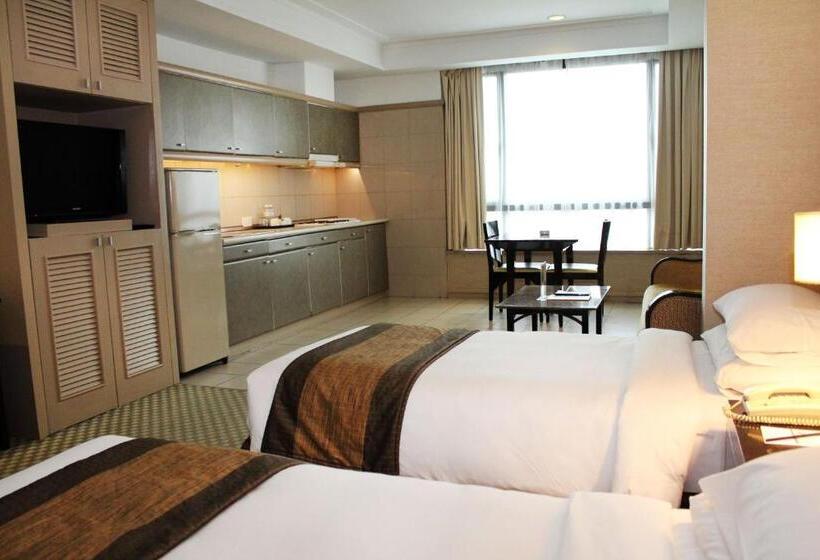 اتاق سوپریور, Pacific Regency Hotel Suites