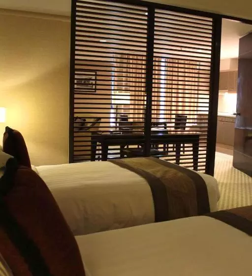 آپارتمان 1 خوابه, Pacific Regency Hotel Suites