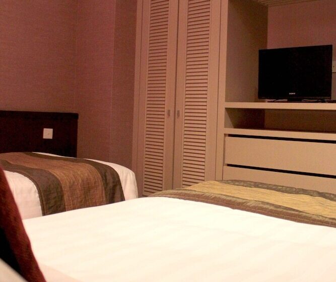 اتاق استاندارد, Pacific Regency Hotel Suites