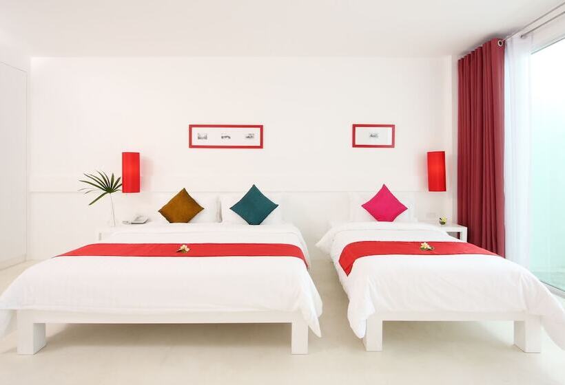 디럭스 룸, The Old Phuket   Karon Beach Resort   Sha Plus