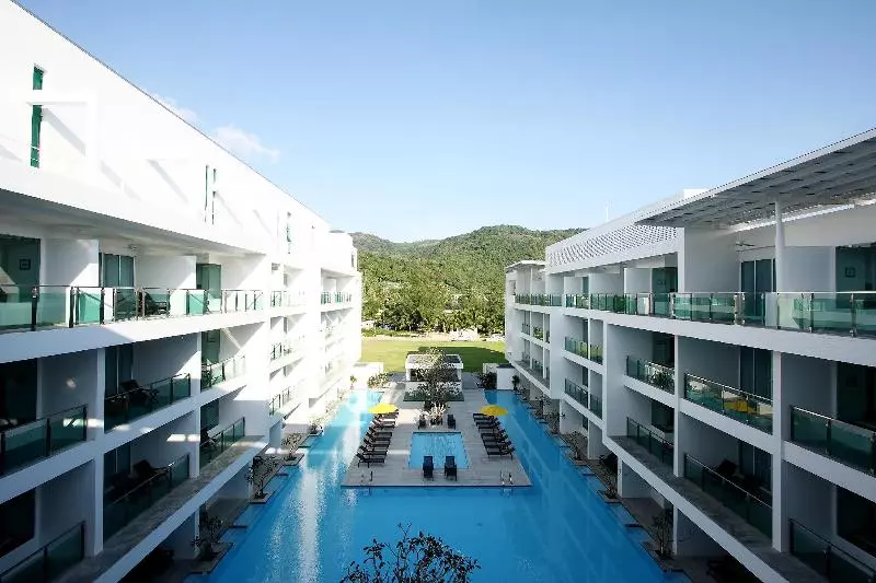 اتاق لوکس خانوادگی, The Old Phuket   Karon Beach Resort   Sha Plus