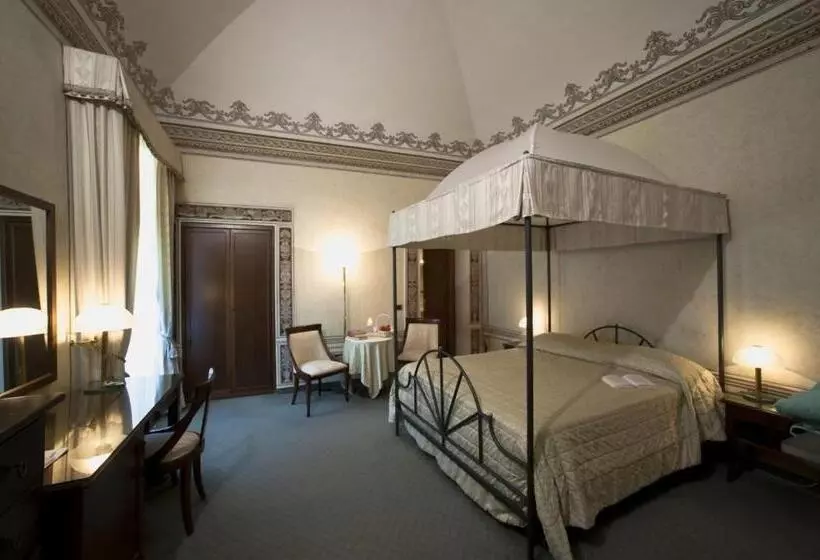 スーペリアールーム, Villa San Lucchese