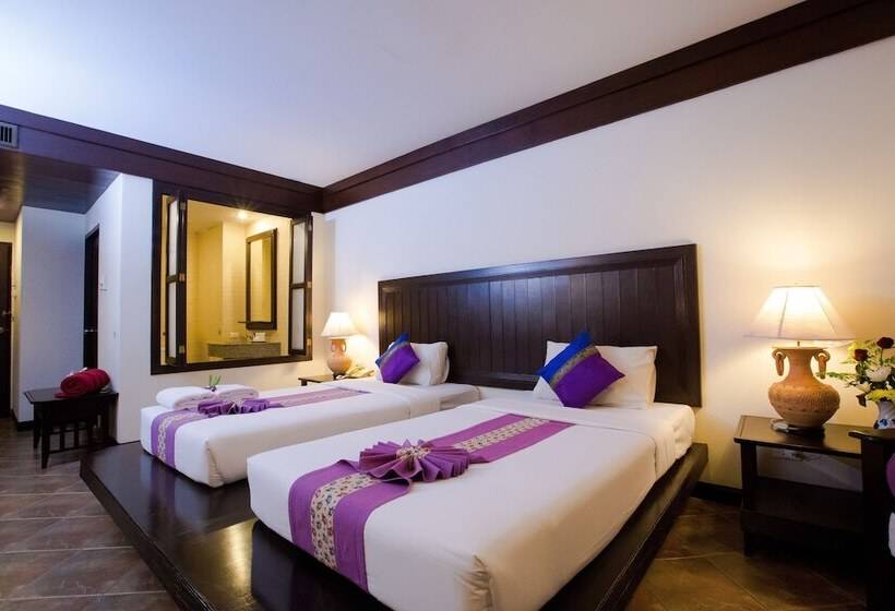 デラックスルーム, Kata Poolside Resort Sha Extra Plus