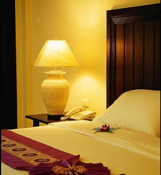 デラックスルーム, Kata Poolside Resort Sha Extra Plus