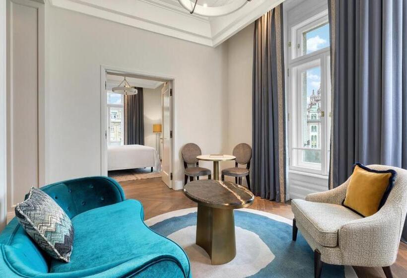 带城市景观的套间, Matild Palace, A Luxury Collection