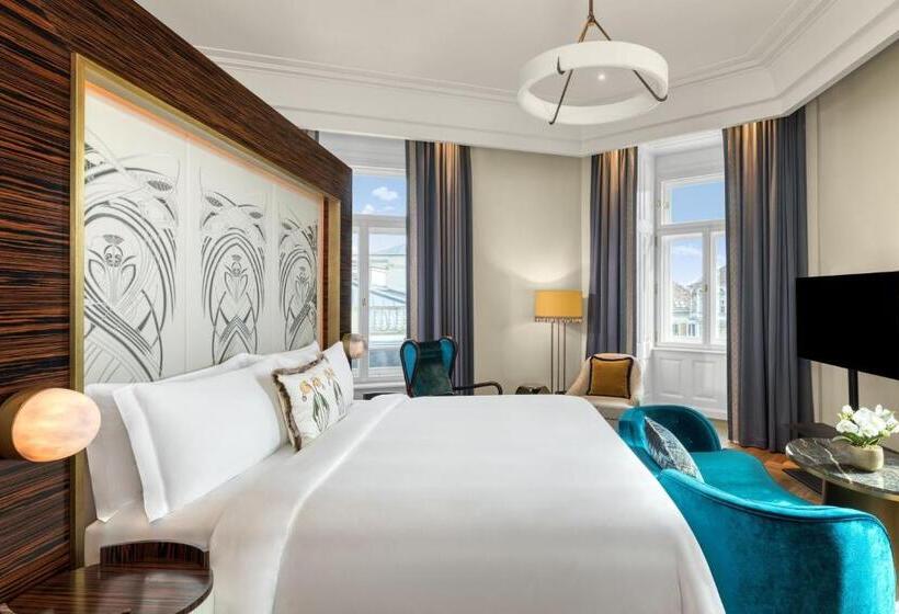 带大床的套房, Matild Palace, A Luxury Collection