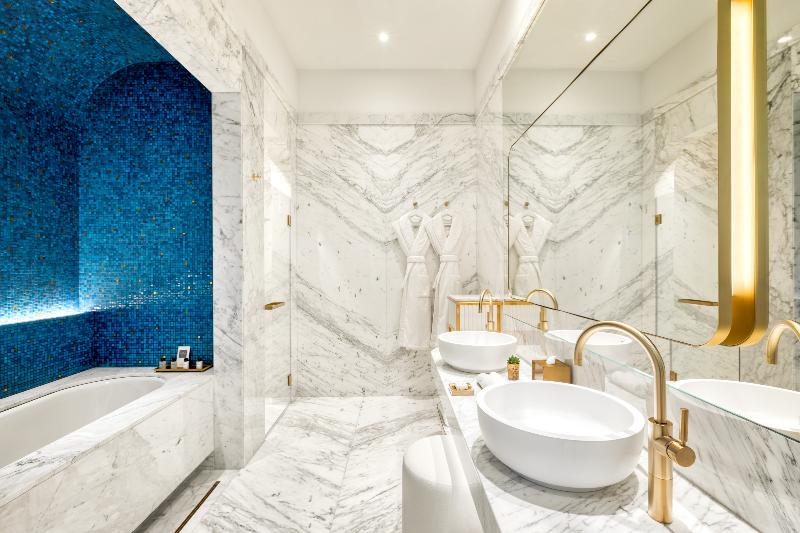 带大床的套房, Matild Palace, A Luxury Collection