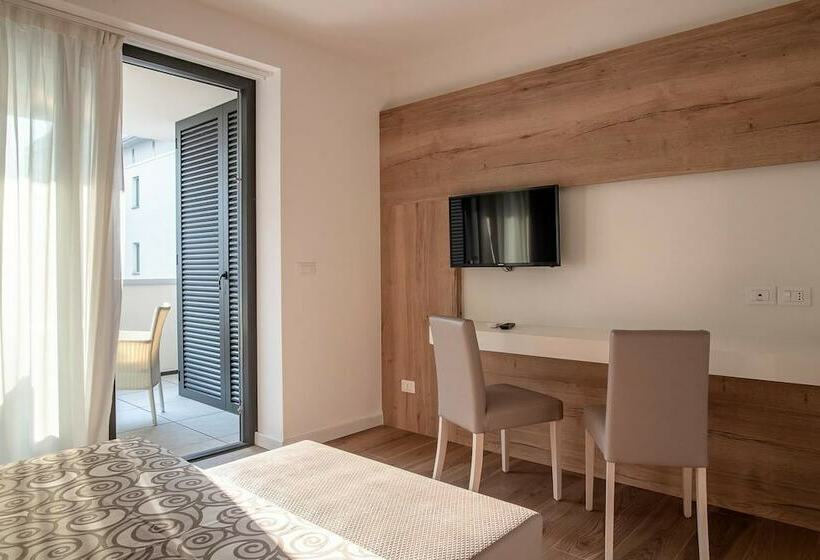 آپارتمان سوپریور 1 خوابه, Aparthotel Miramare