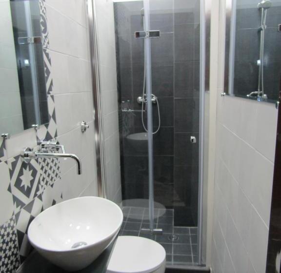 חדר סטנדרט, Tilde B&b