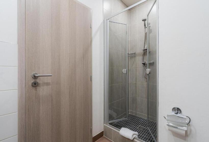 Standard Room, Ea Hotel Victoria