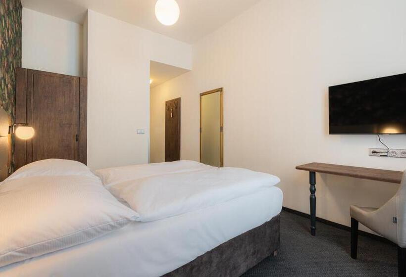 Standard Room, Ea Hotel Victoria