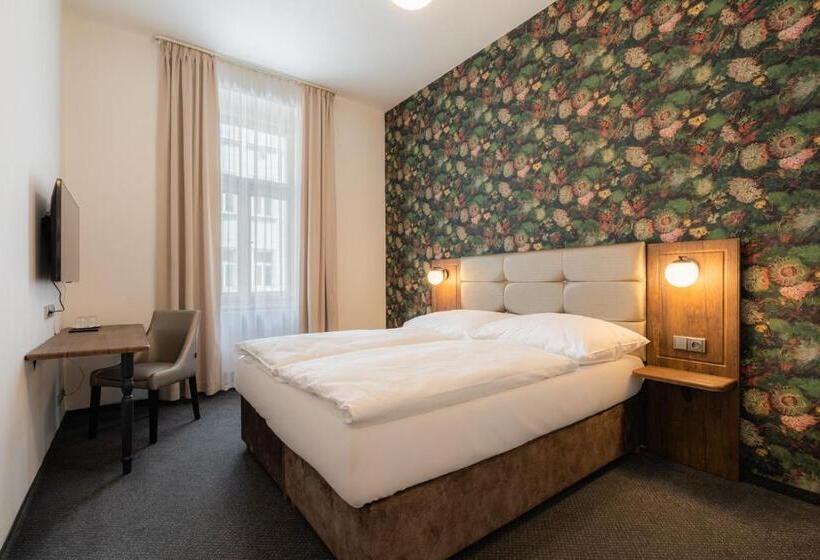 Standard Room, Ea Hotel Victoria