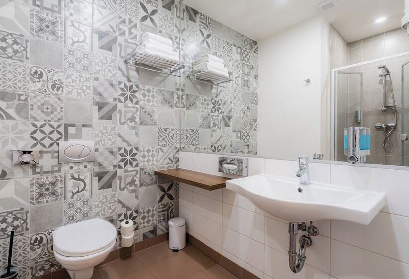اتاق استاندارد, Ea Hotel Victoria
