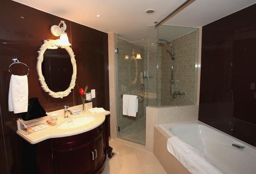 디럭스 스위트, Beijing Continental Grand