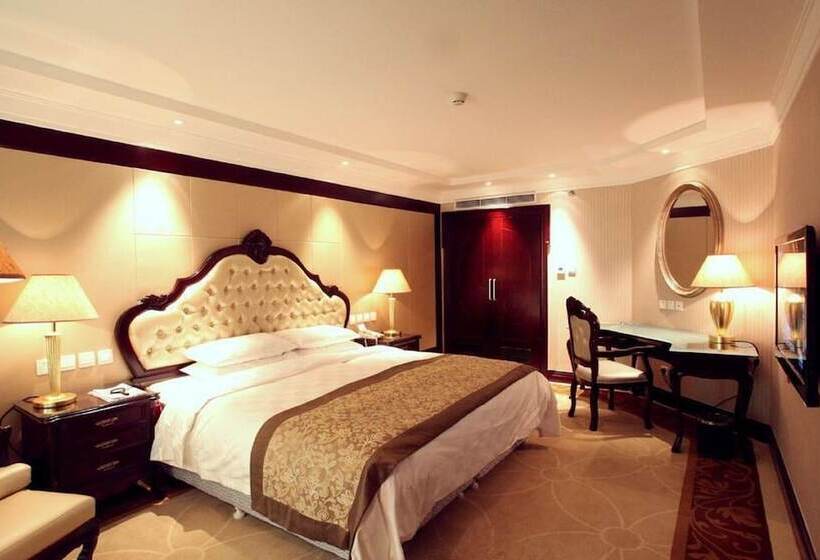 سوییت لوکس, Beijing Continental Grand