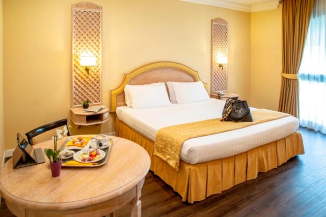 מיטת קינג בסוויטה, Best Western Park Hotel Roma Nord