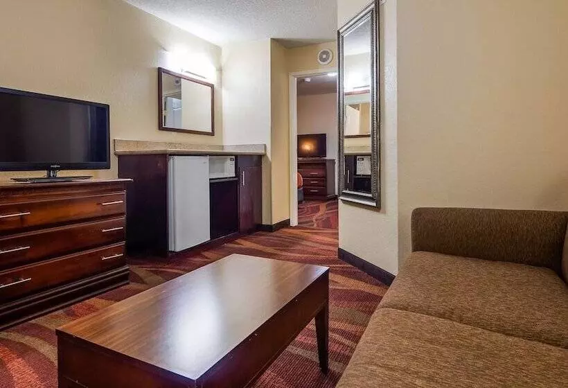 سوییت, Best Western Fort Wayne Inn & Suites North