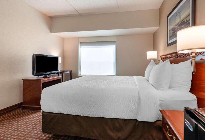 장애인을 위한 스탠다드 룸, Clarion Suites At The Alliant Energy Center