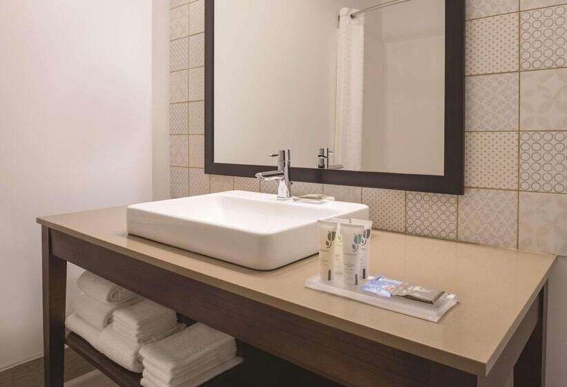 스위트, Country Inn & Suites By Radisson, Galena, Il