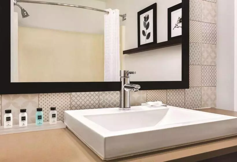 キングサイズベッドのスタンダードルーム, Country Inn & Suites By Radisson, Springfield, Oh
